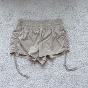 Aerie Offline Women's Tan Shorts